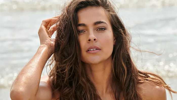 Ally Courtnall was photographed by Yu Tsai in Atlantic City.